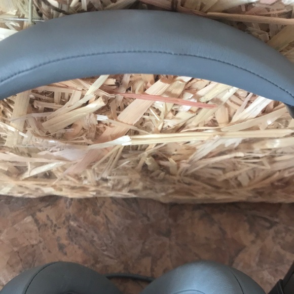 JBL Bluetooth headphones - Picture 12 of 15